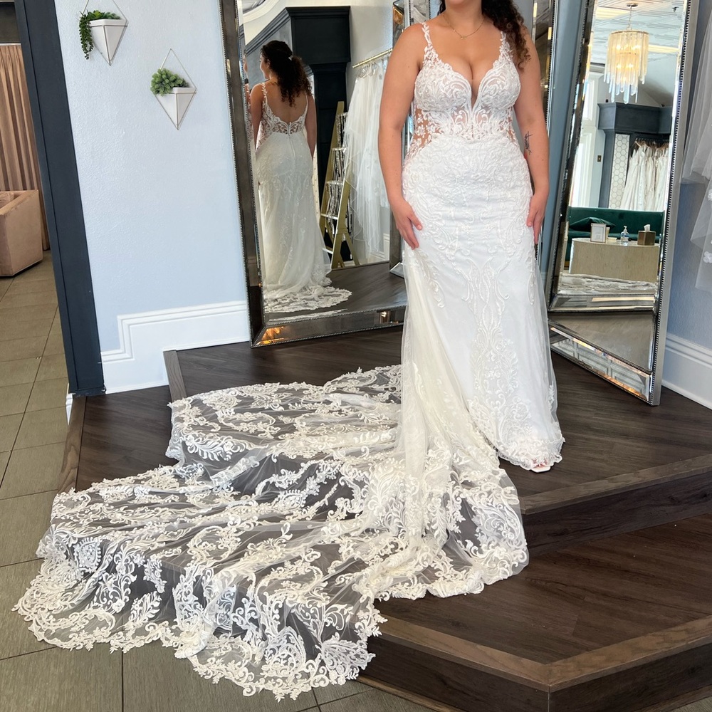 Martina Liana Wedding Dress